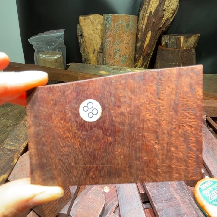 檀香紫檀（小叶紫檀）九*