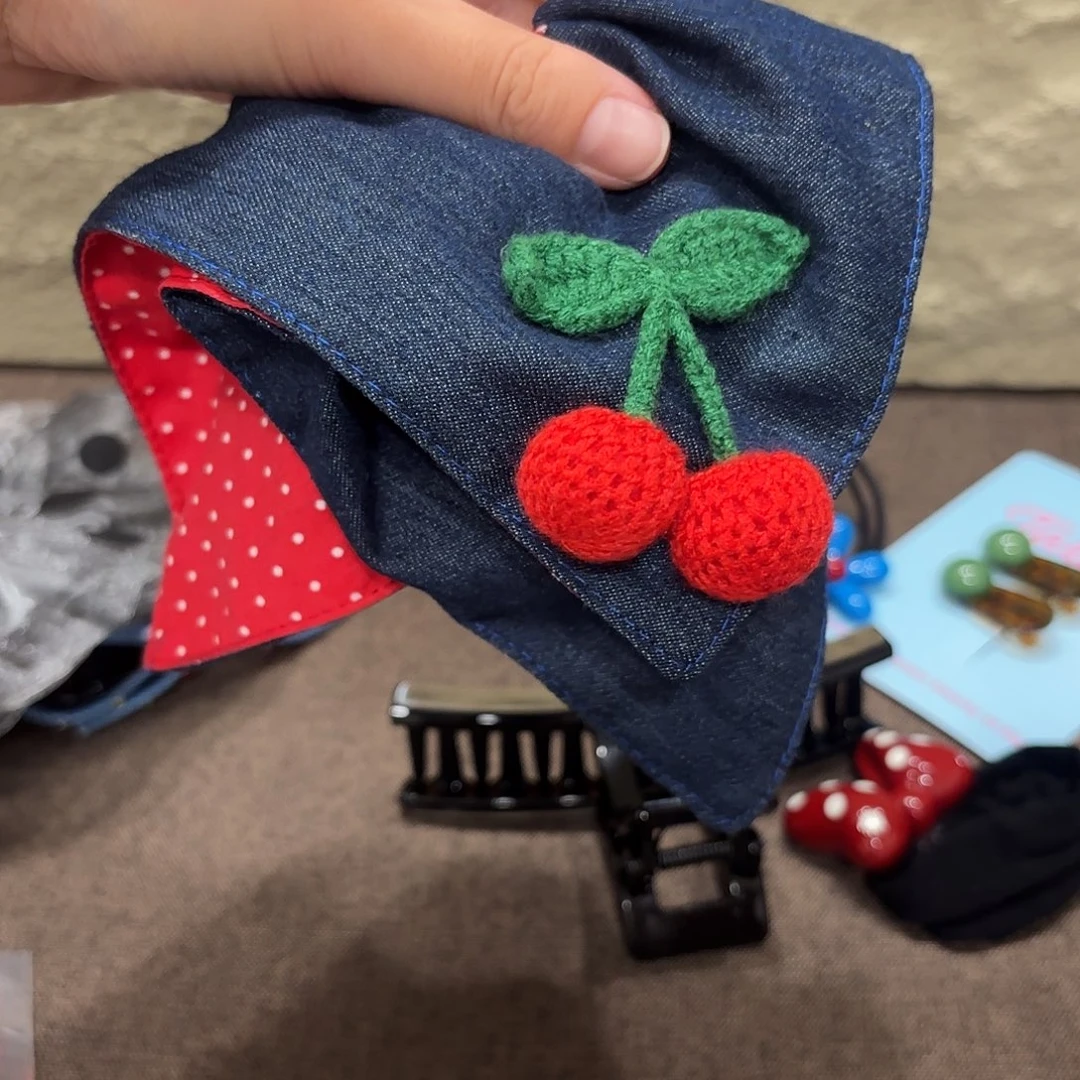 布艺铁合金樱桃方巾