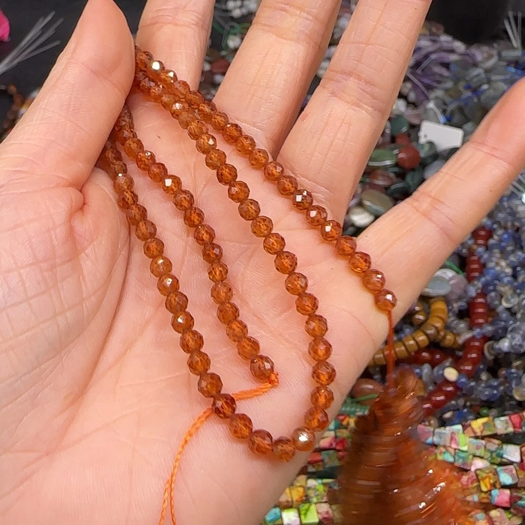 玛瑙/玉髓合金珠宝半成品芬达石榴石4mm切面一条