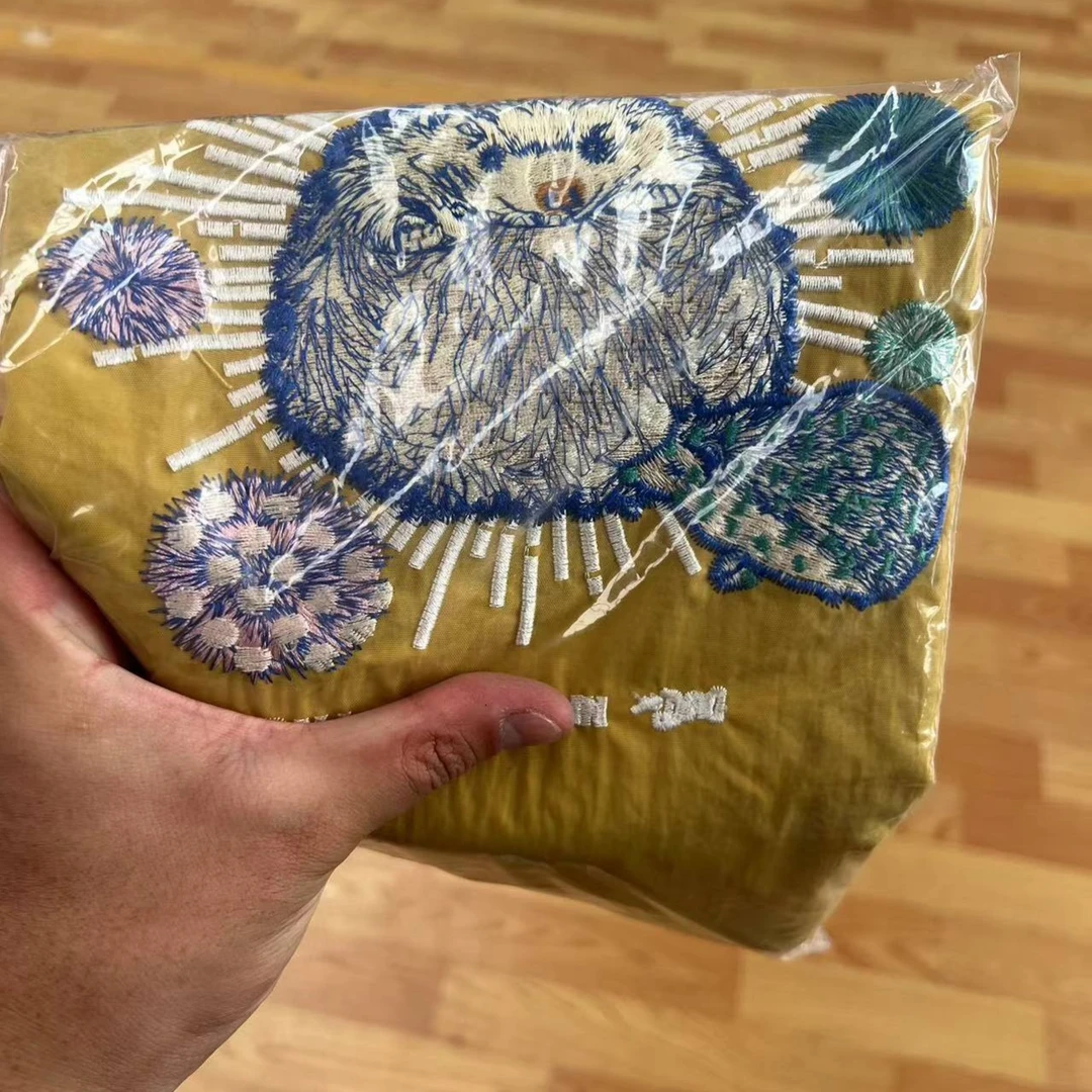 环保刺绣大容量托特包购物袋和 挂绳    62*46*43cm