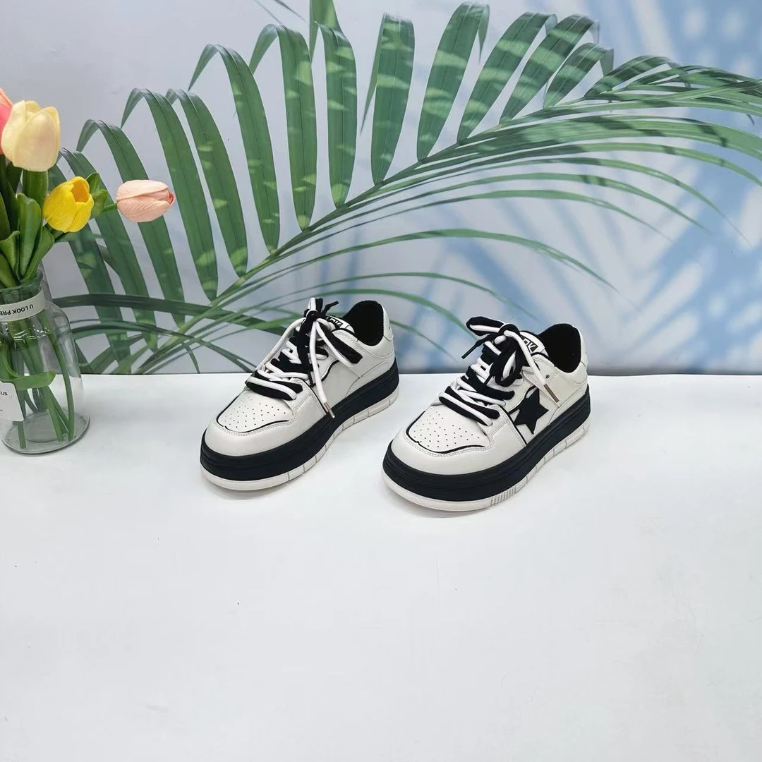 小强女鞋  休闲小清新女板鞋（C272-2-1 ）（6623-95019033-623）