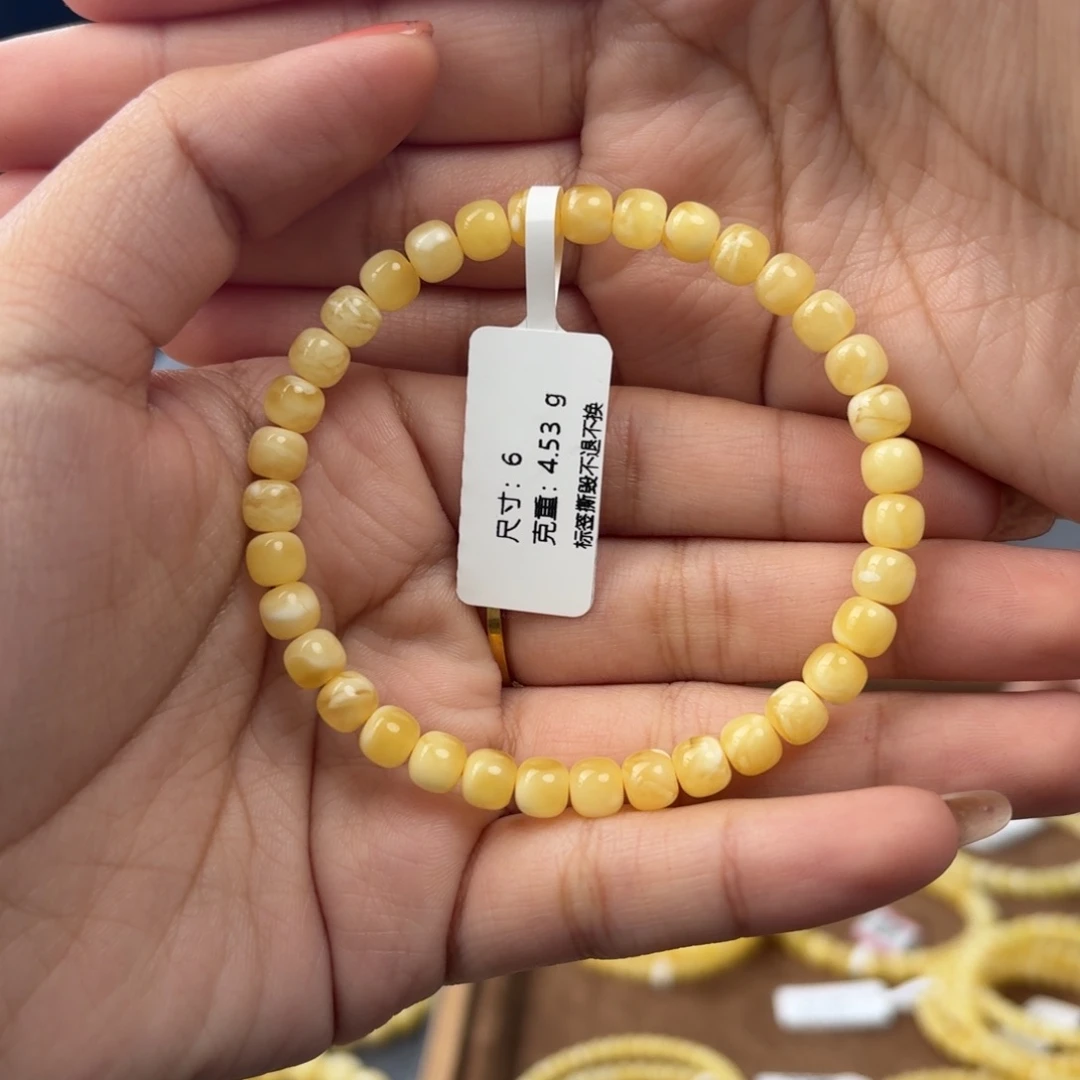 琥珀未镶嵌裸石m1