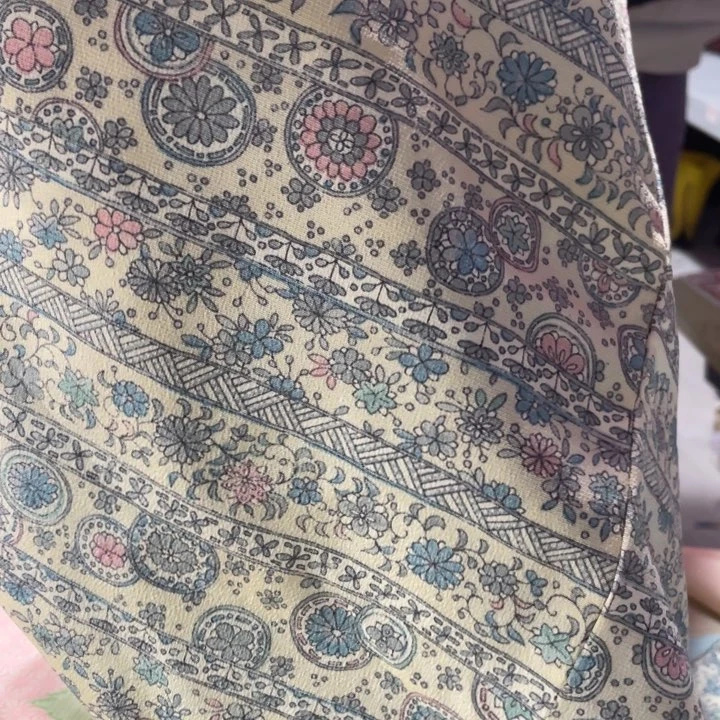 静*欢迎大家新年快乐