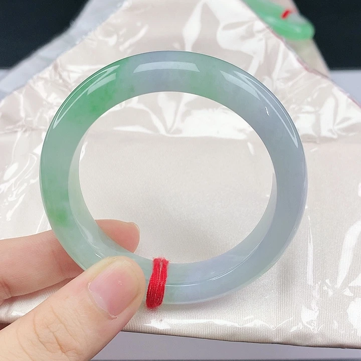 翡翠手镯未镶嵌翡翠769