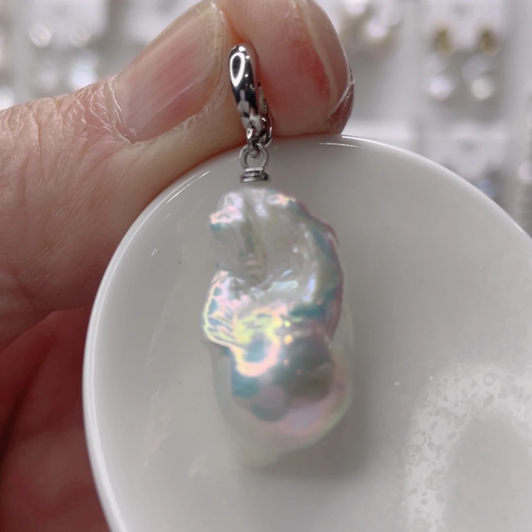 颈饰未镶嵌淡水珍珠