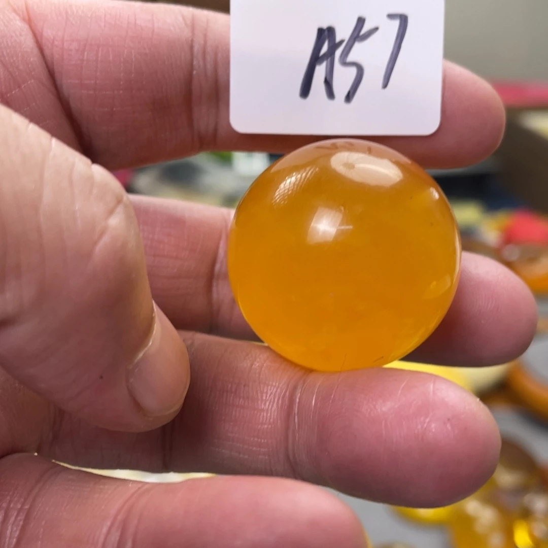 手链琥珀未镶嵌多样性发，发其中一件