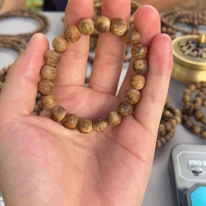 手串沉香M**H1.0单圈。假一赔十