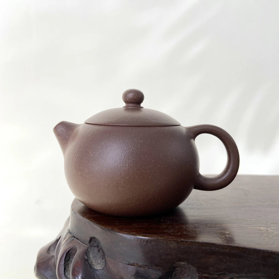 宜兴手工紫砂陶 （万旭霞）100cc茶壶GS4208-19