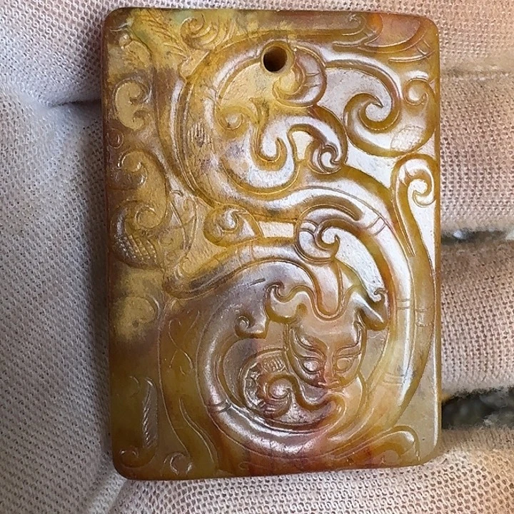 未镶嵌和田玉挂件