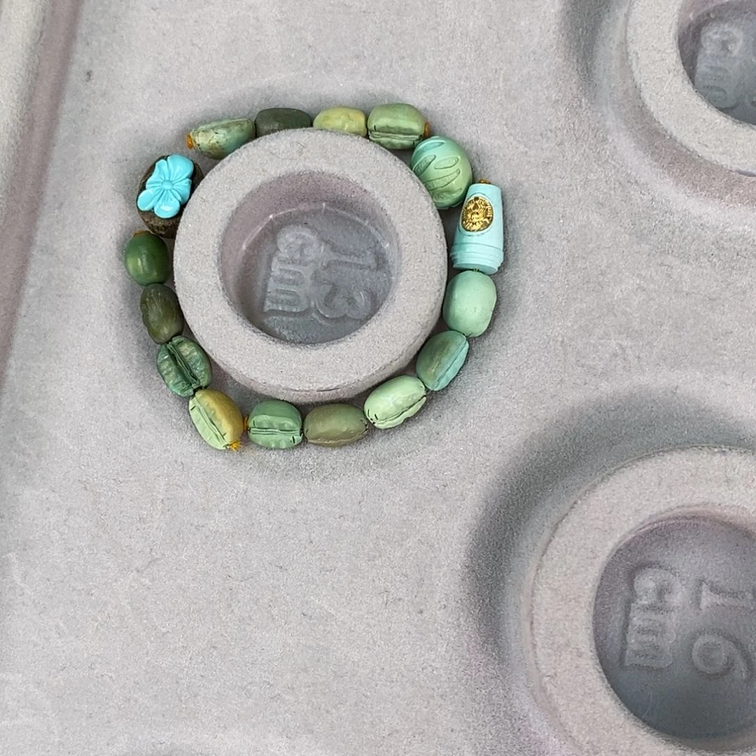 绿松石珠宝奇石未镶嵌