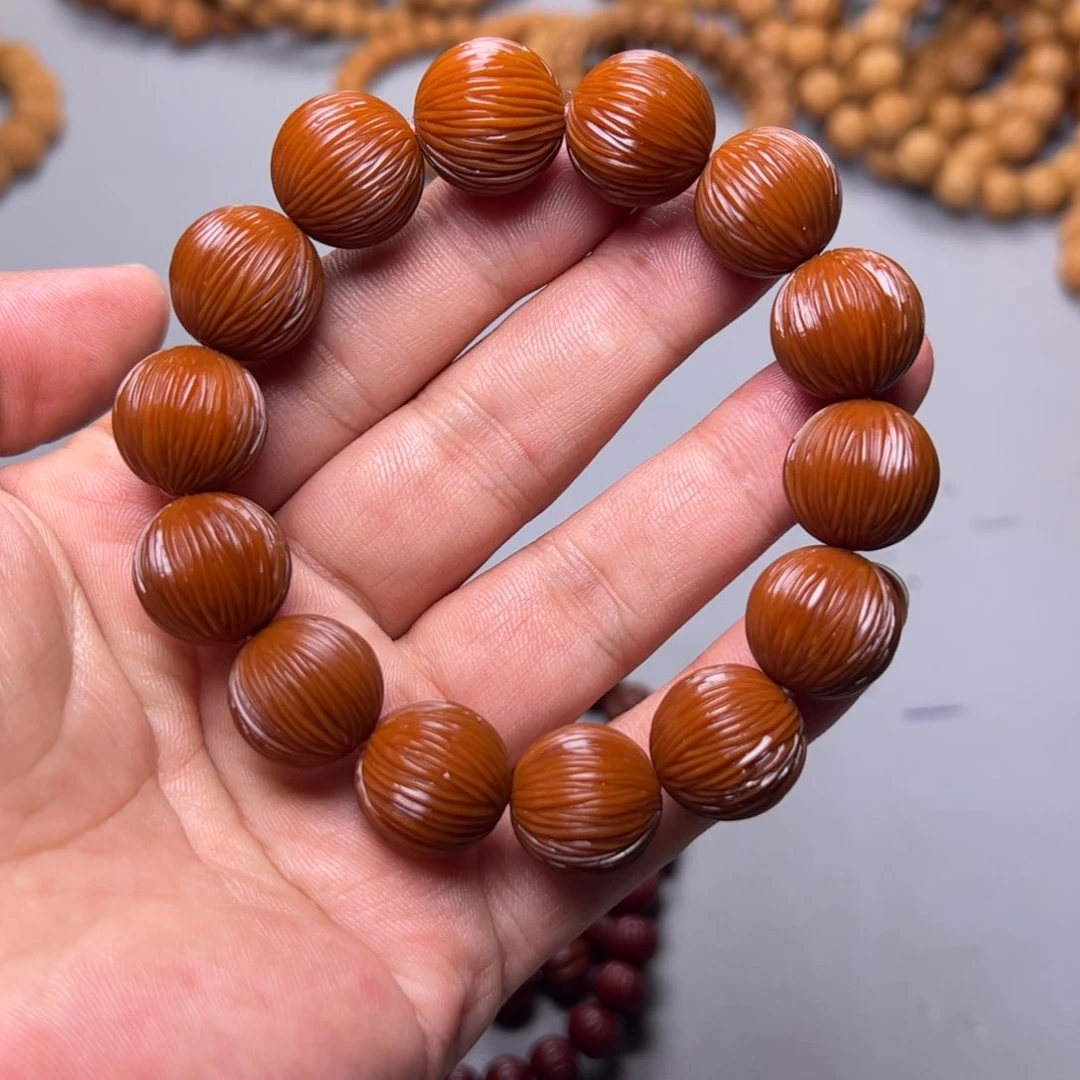 猴头核桃吊坠猴头金丝