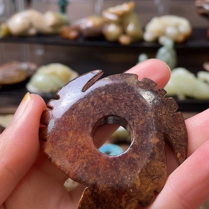 和田玉（糖玉）未镶嵌颈饰