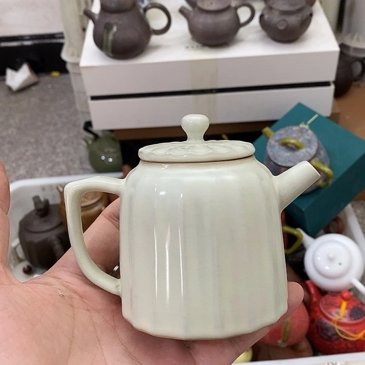 陶瓷艺术品及陶瓷制品