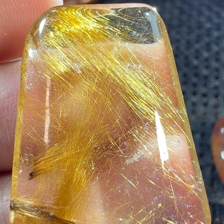 水晶颈饰未镶嵌成*