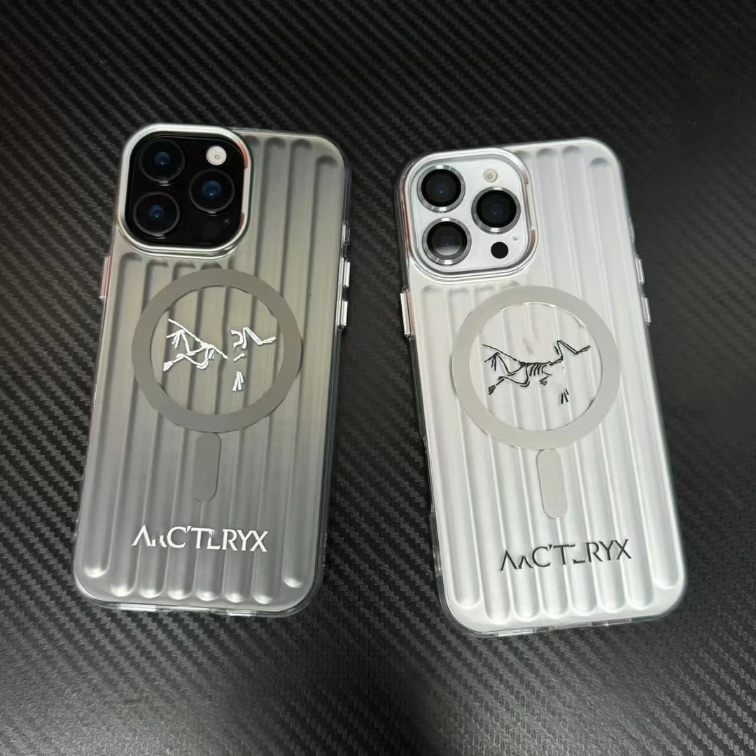 行李箱磁吸户外潮牌骨头鸟适用苹果17promax手机壳iphone16网红15