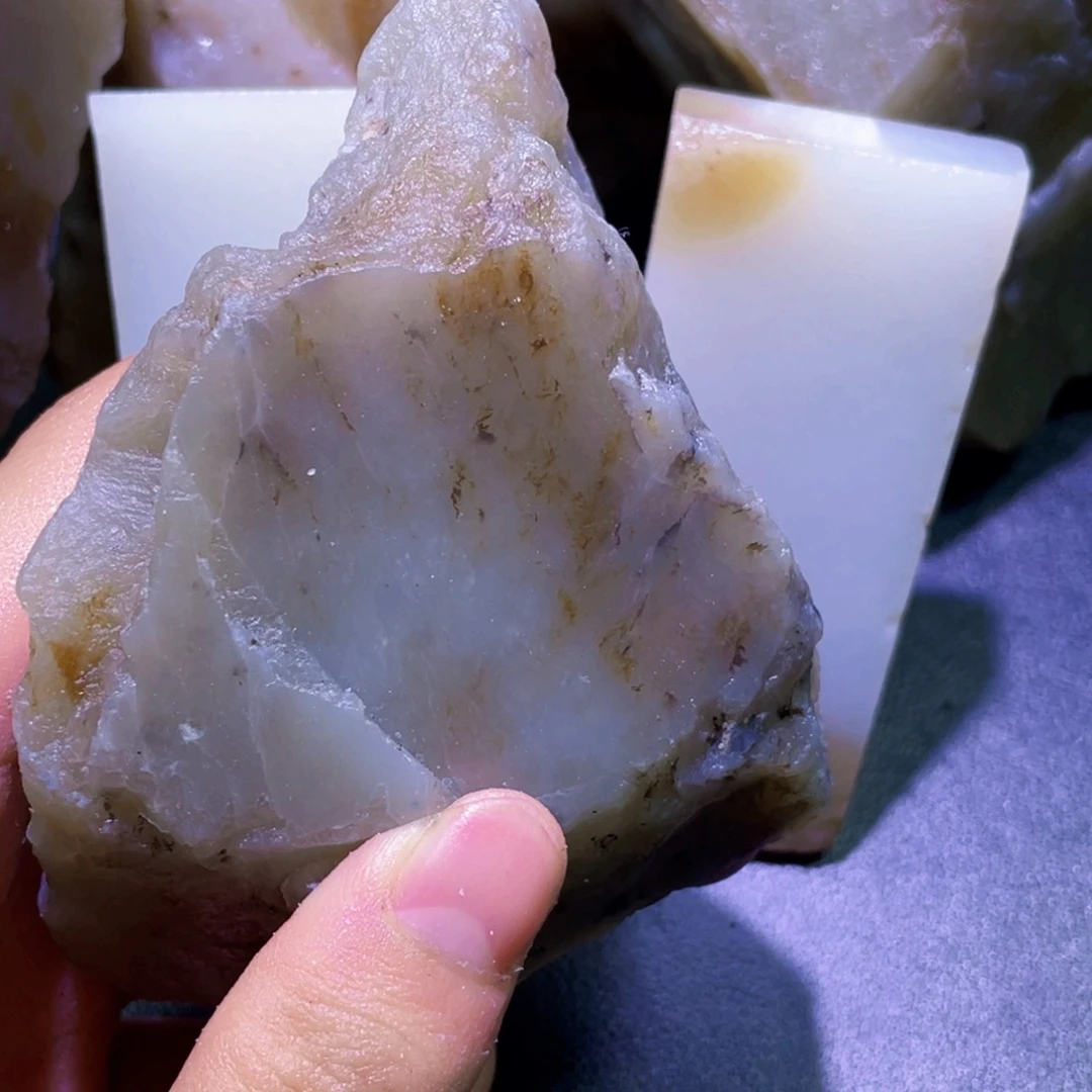 未镶嵌和田玉珠宝半成品