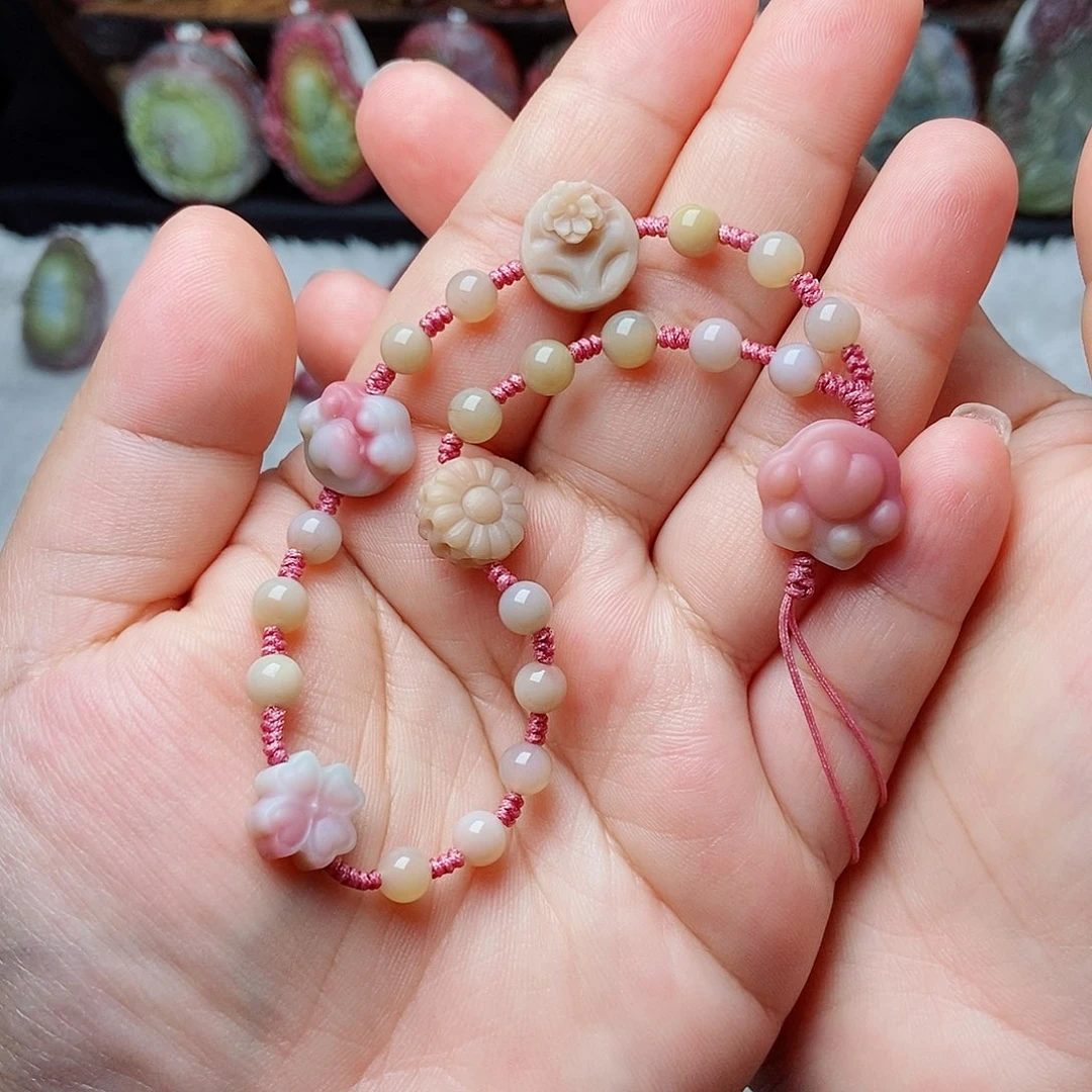 未镶嵌石英质玉（盐源）珠宝半成品