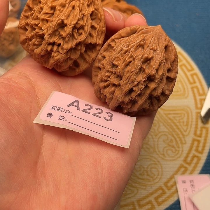 文玩核桃把件核桃