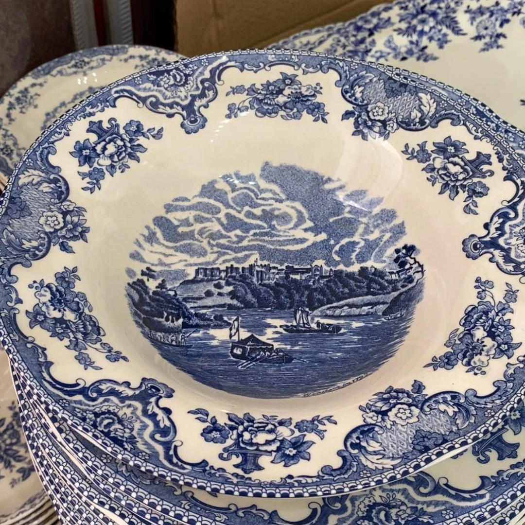 瓷微瑕蓝宝草帽盘