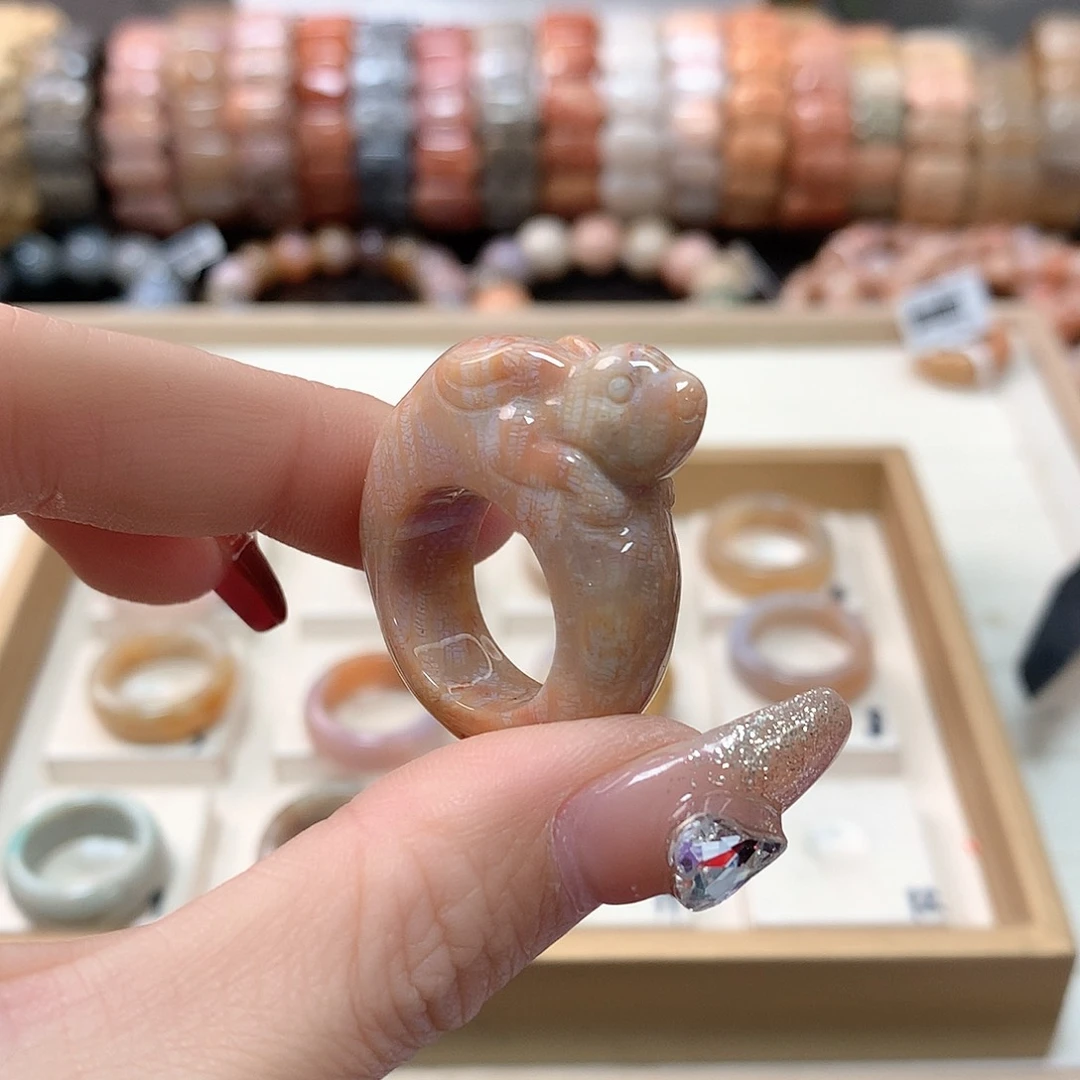 硅化珊瑚（珊瑚玉）手链未镶嵌爛**?246