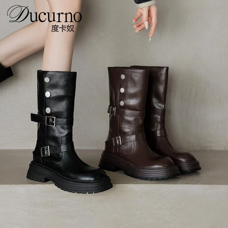 DUCURNO甜酷风皮带扣黑色机车靴女两穿可翻折松糕厚底圆头中筒靴