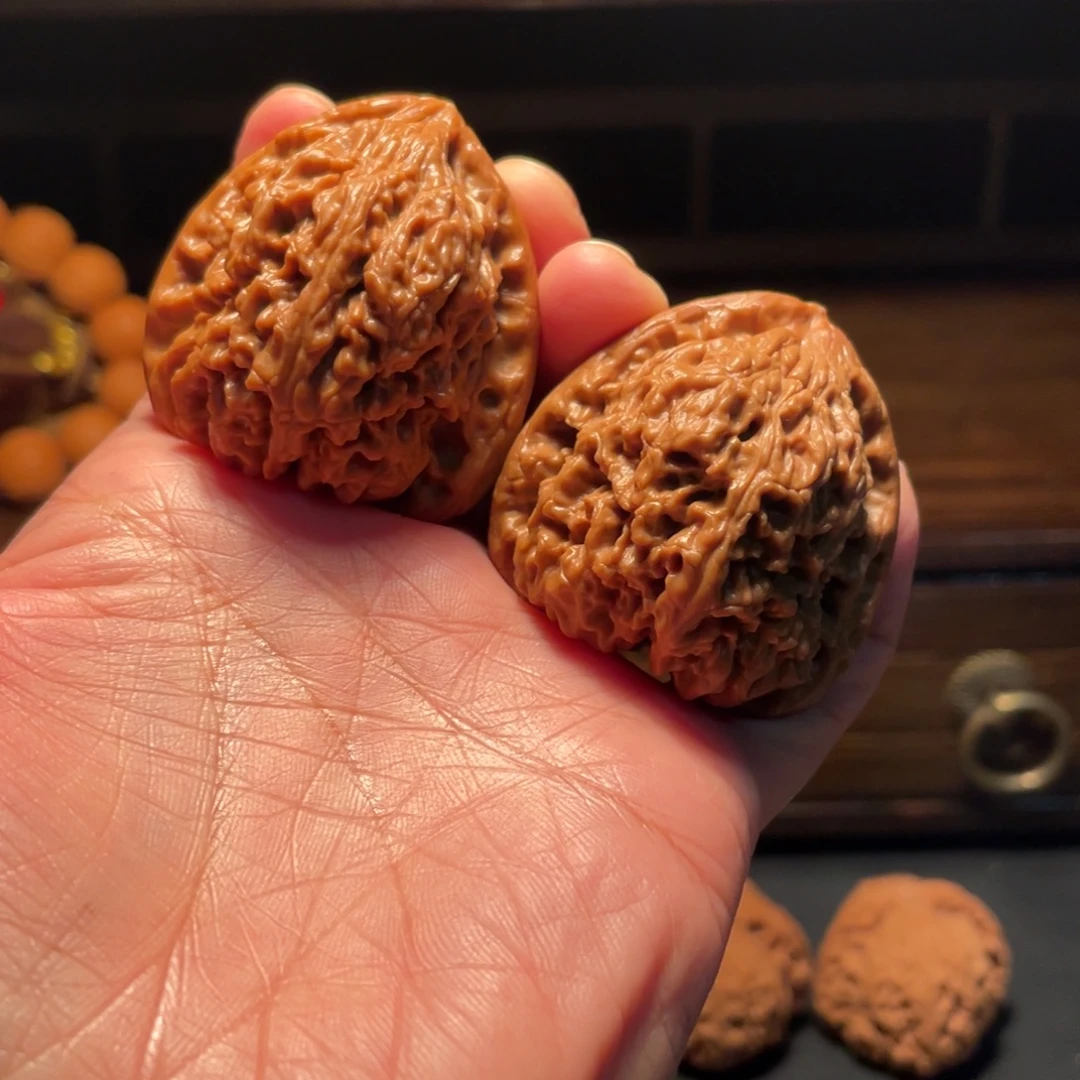 吊坠文玩核桃三角高炮