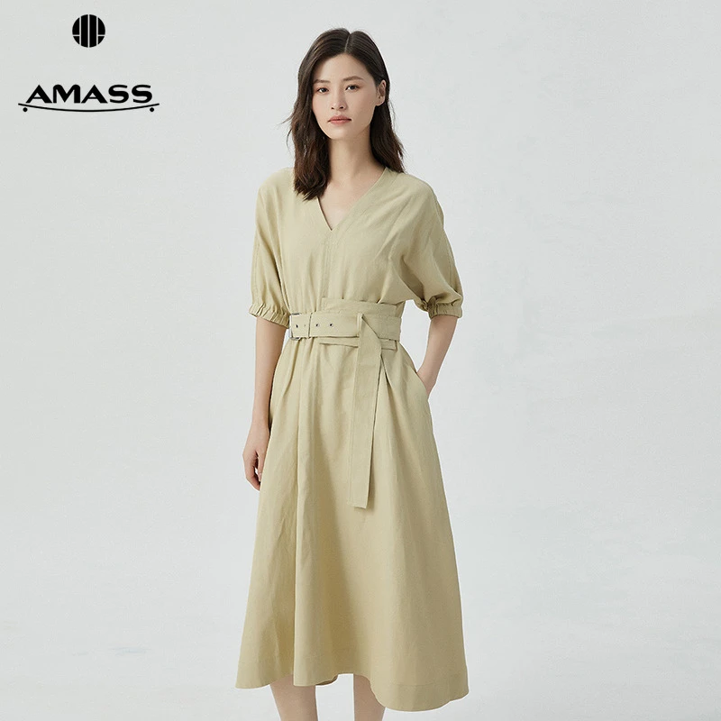 阿玛施AMASS新款女装简约显瘦复古收腰V领短袖连衣裙女5500371