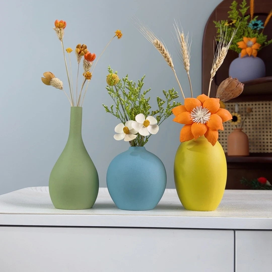 摆件陶瓷小花瓶摆件含花 总高约20-30cm