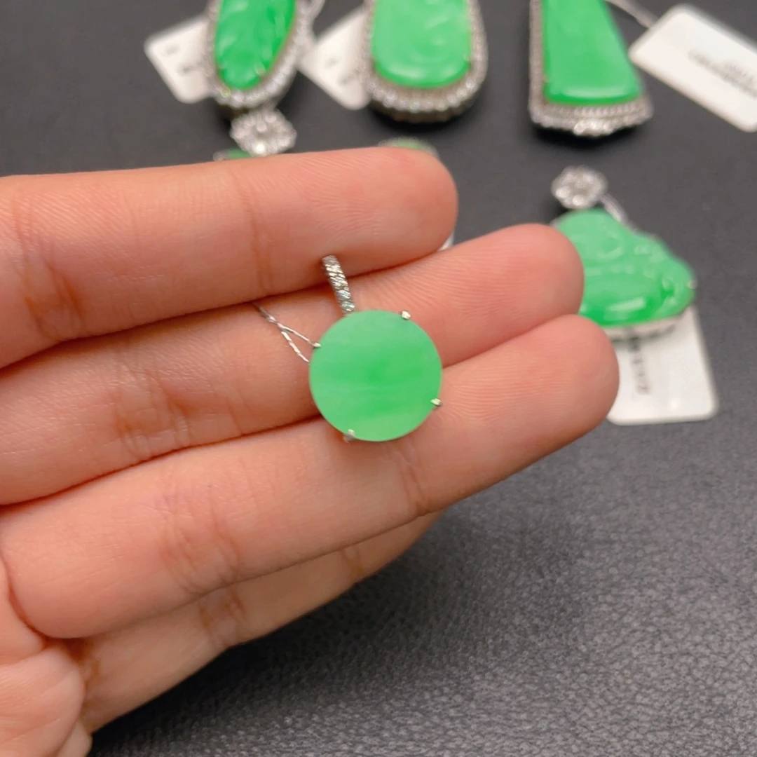 翡翠银S925镶嵌颈饰