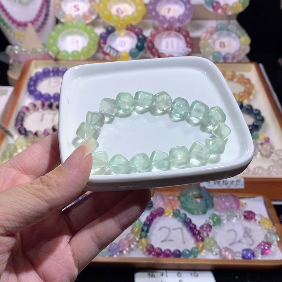 未镶嵌手链萤石曼波绿冰块