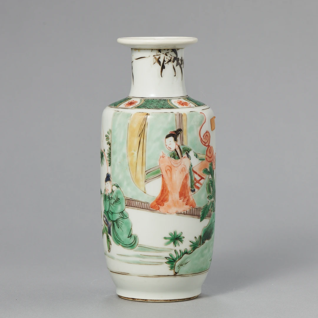 LOT130 清康熙 五彩人物故事瓶