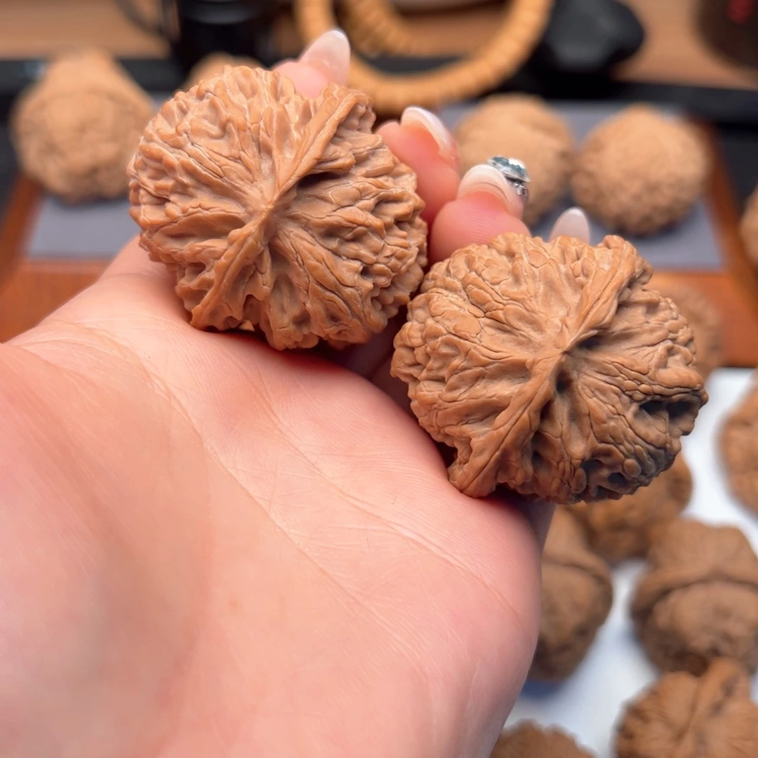 文玩核桃把件苹果园39