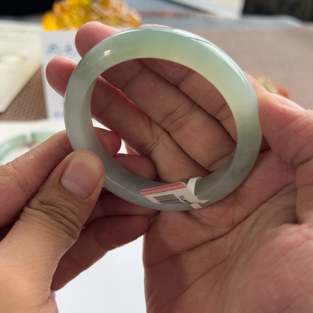 翡翠未镶嵌手镯17号53强推