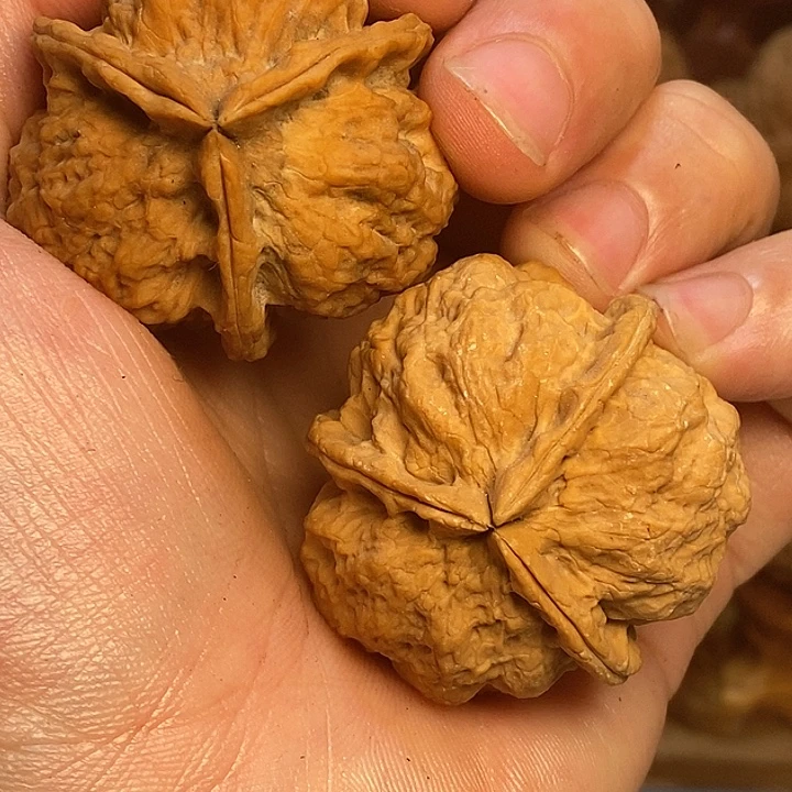 文玩核桃吊坠39。