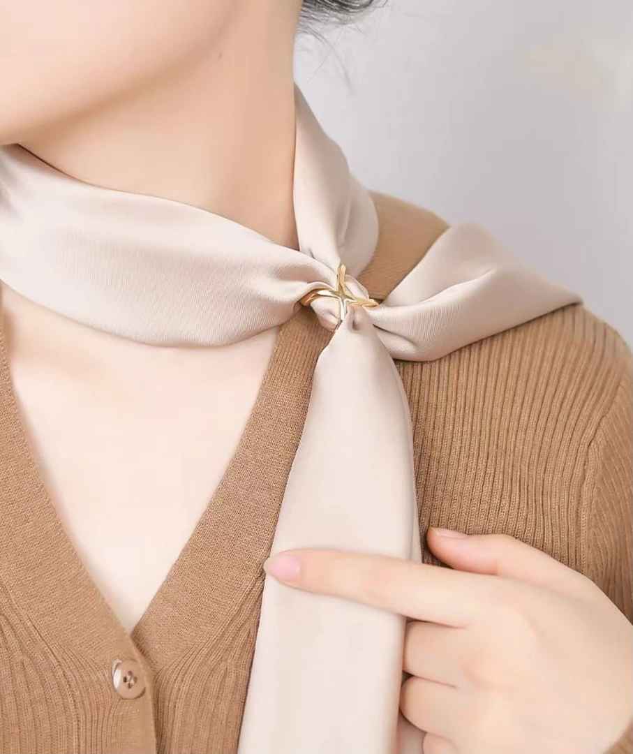 钛钢胸针 创意丝巾扣环丝巾扣环简约时尚花卉方巾固定百搭配饰