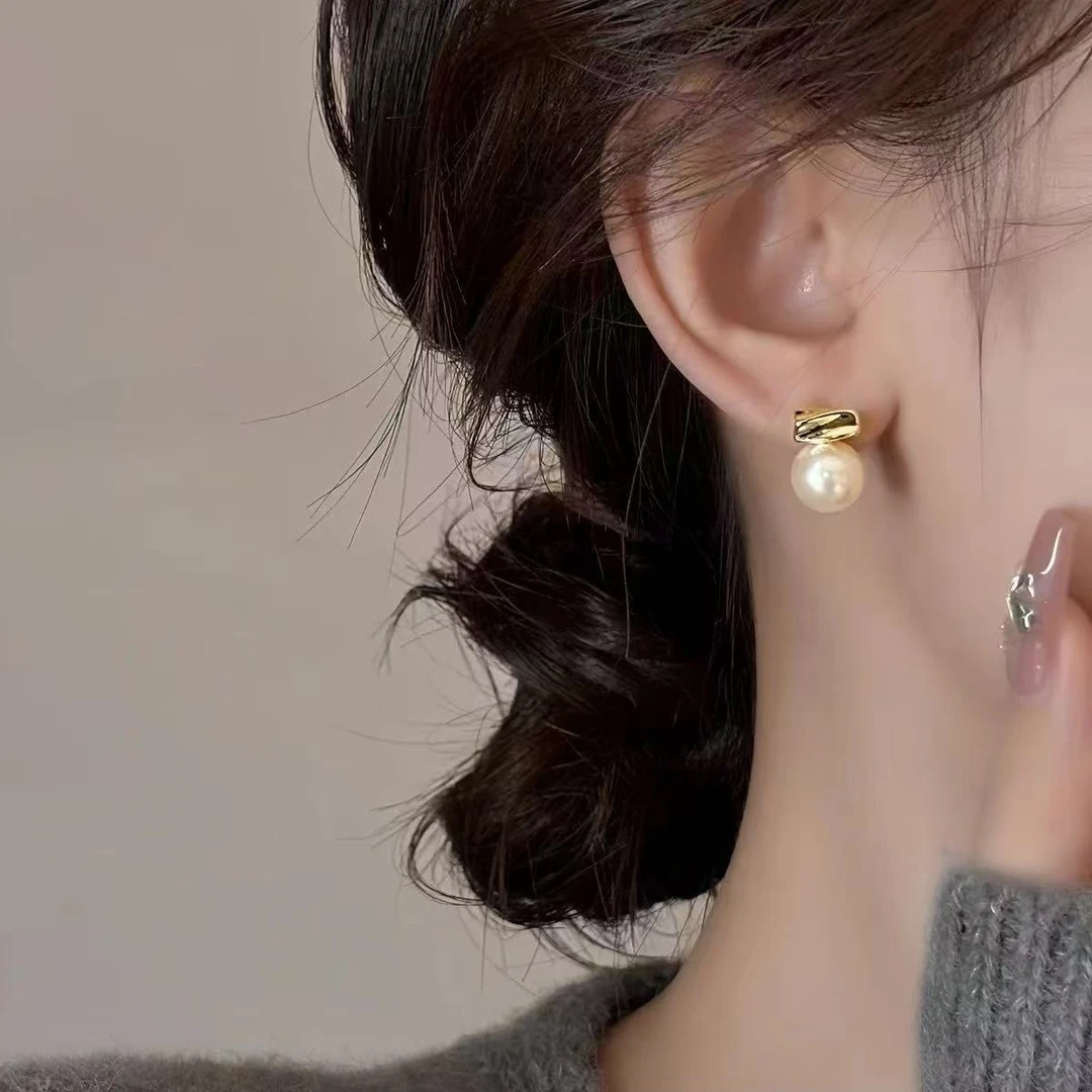 钛钢耳饰 倩倩家时尚百搭耳钉(001）