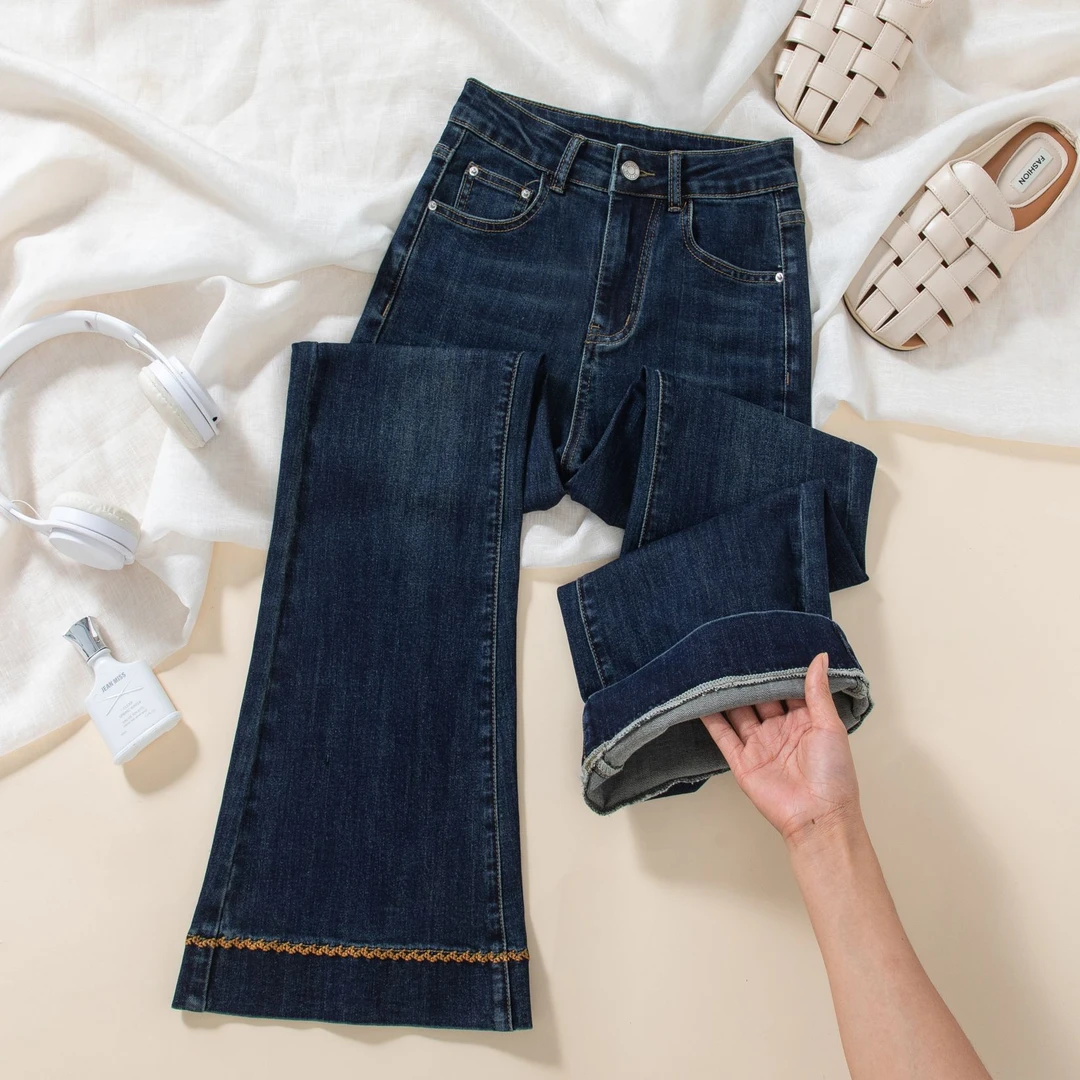 秋季新款微宽松九分微喇裤女时尚显瘦高腰小个子八分喇叭牛仔裤潮