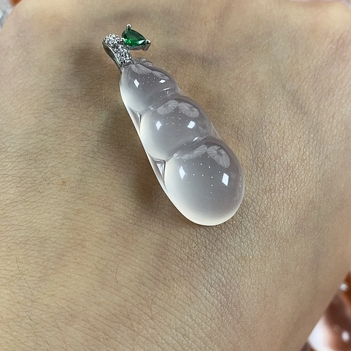 石英质玉银S925镀金镶嵌颈饰