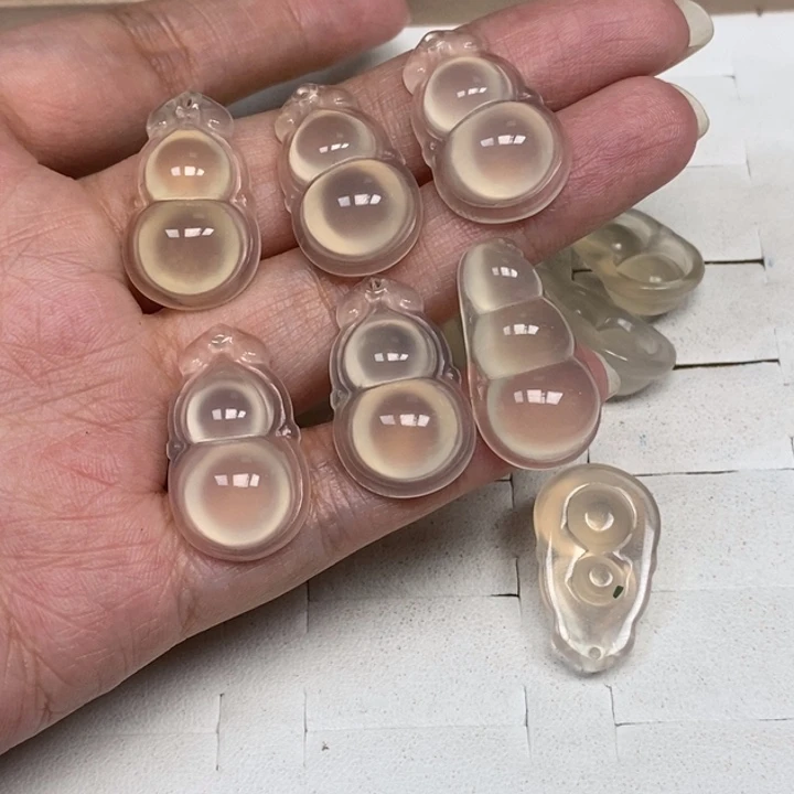 玛瑙/玉髓未镶嵌珠宝半成品2个葫芦
