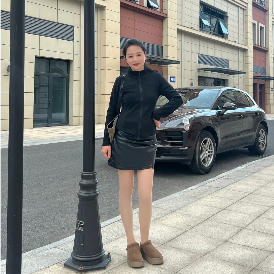 2025秋季新款小蛮腰立领开衫外套时尚休闲百搭修身显瘦卫衣韩版女