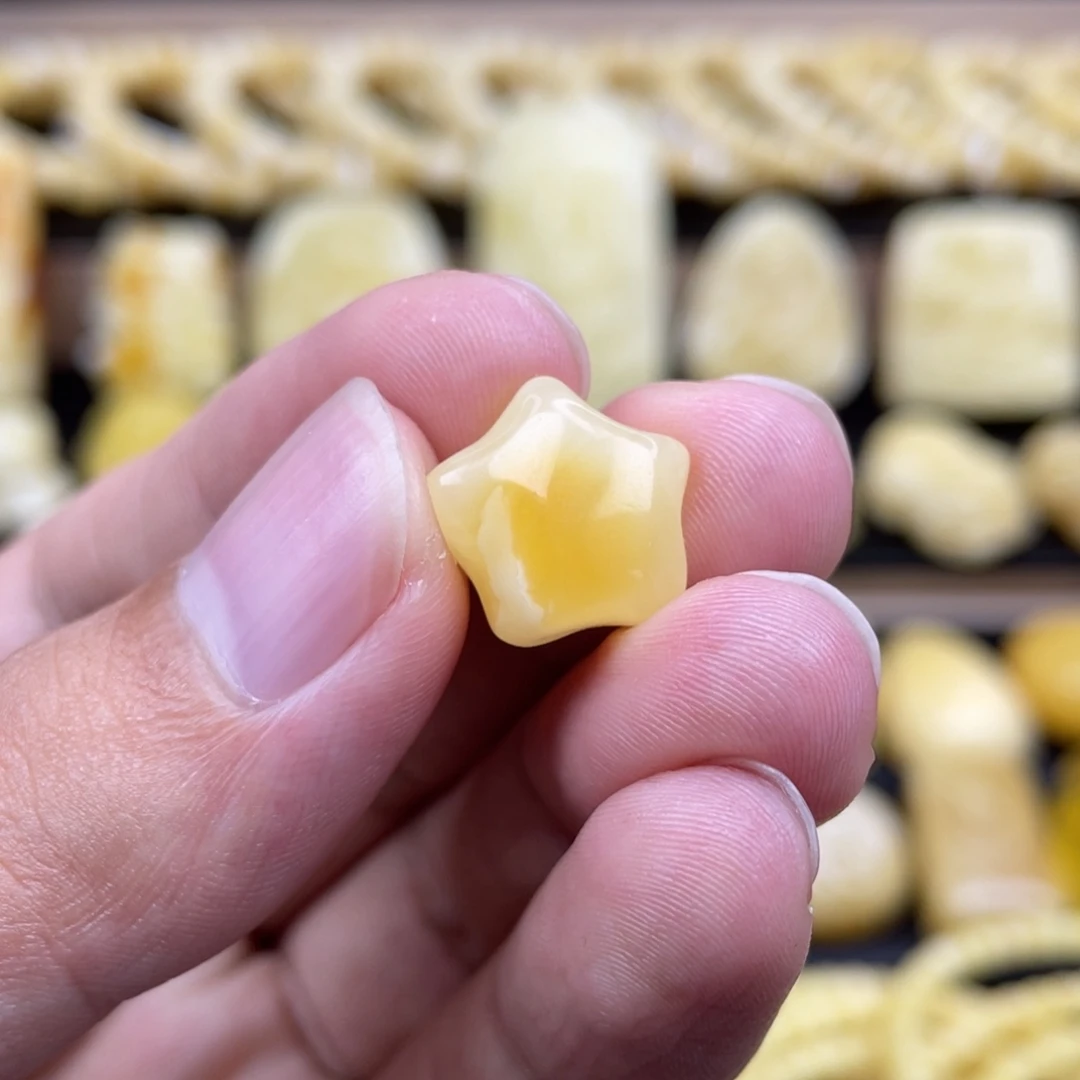 裸石琥珀未镶嵌琥珀蜜蜡
