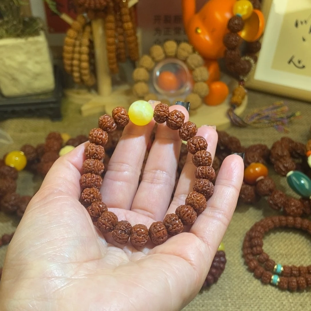 金刚菩提手串105玉化黄单圈