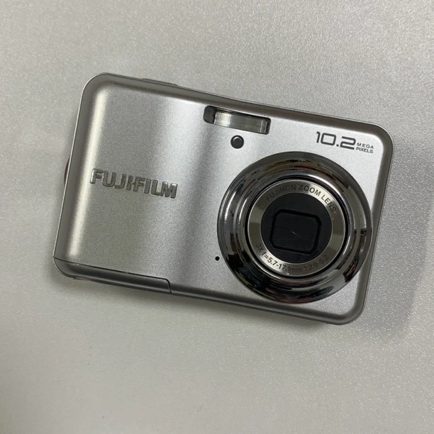 95新 Fujifilm/富士 a175 1020w像素 3倍光变 复古相机（no退no换）