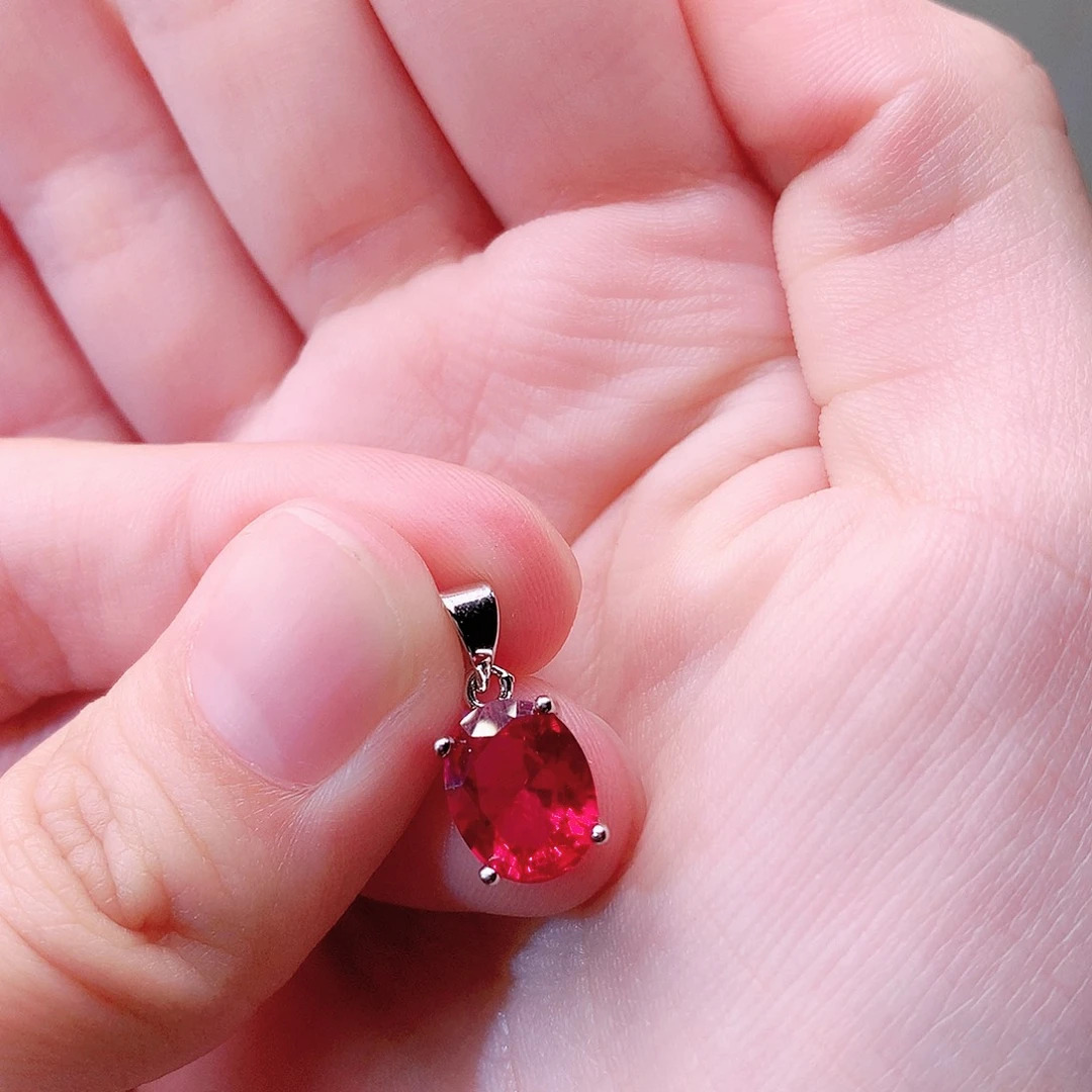 红宝石吊坠(赠链)银S925镶嵌