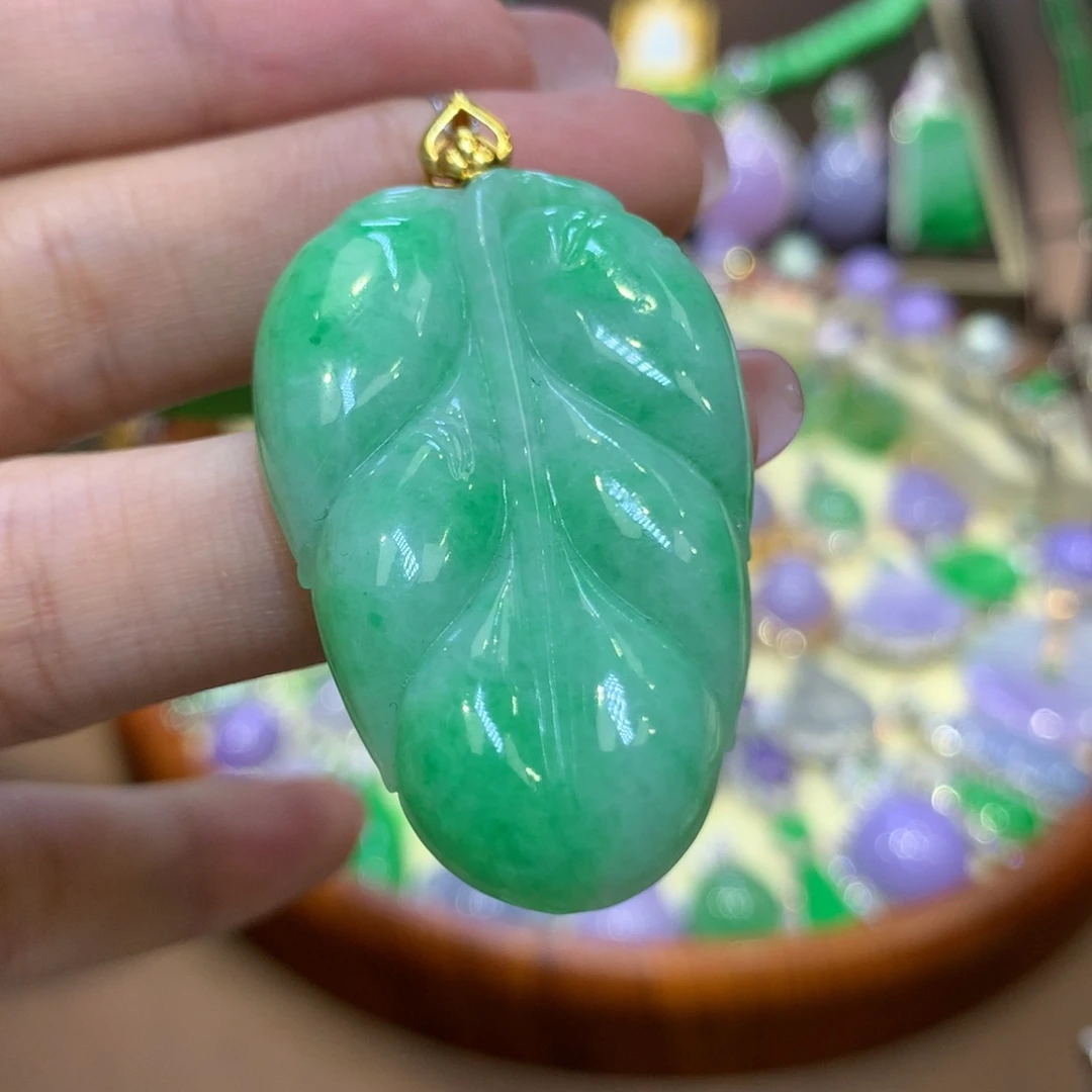【闪购商品】翡翠18K金镶嵌颈饰翡翠
