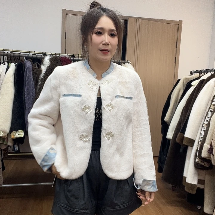 皮毛一体外套女中长款