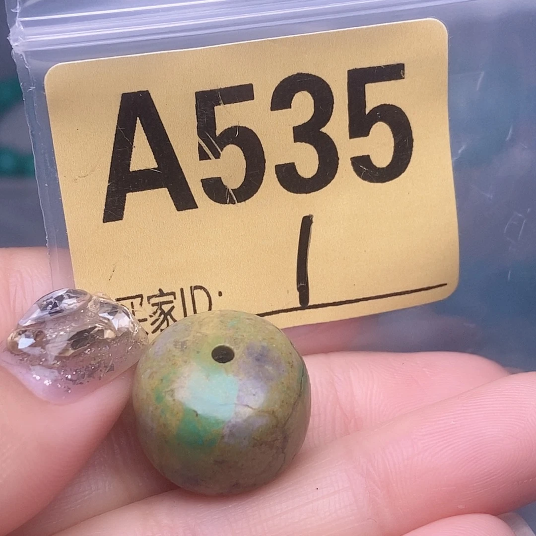 十堰原生态绿石头特色手工配饰