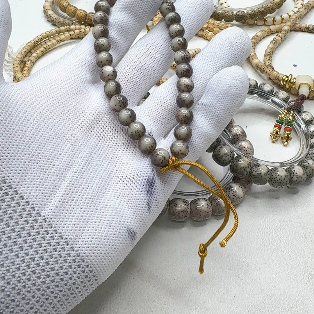 星月菩提吊坠31梵天果冻河豚8圆手持一物一图