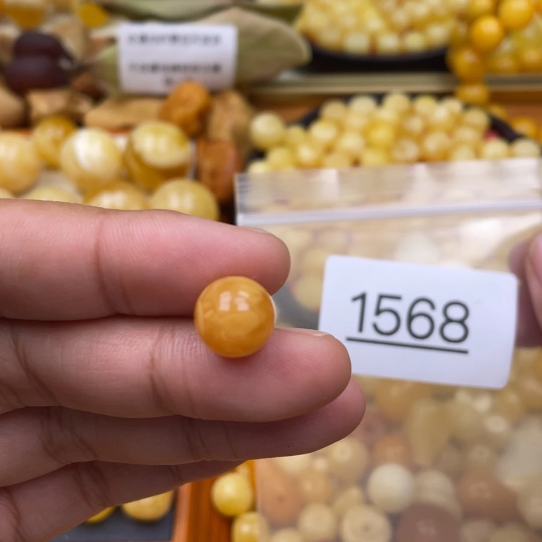 琥珀珠宝奇石未镶嵌11.1m