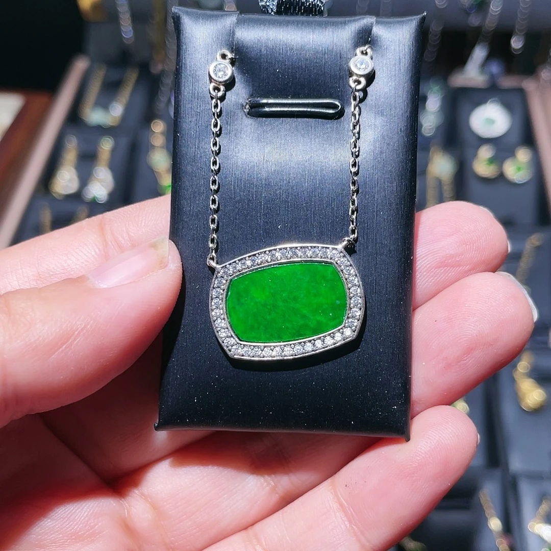 翡翠银S925镶嵌颈饰